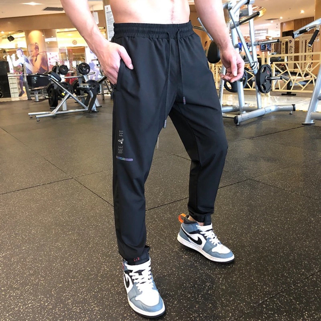 THE FIT PANTS